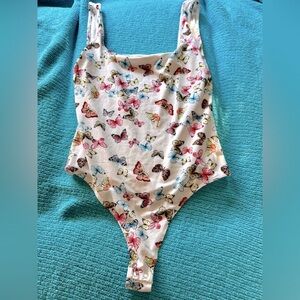 Pretty Butterfly Pattern Bodysuit | Square Neck | Size Medium | Off White